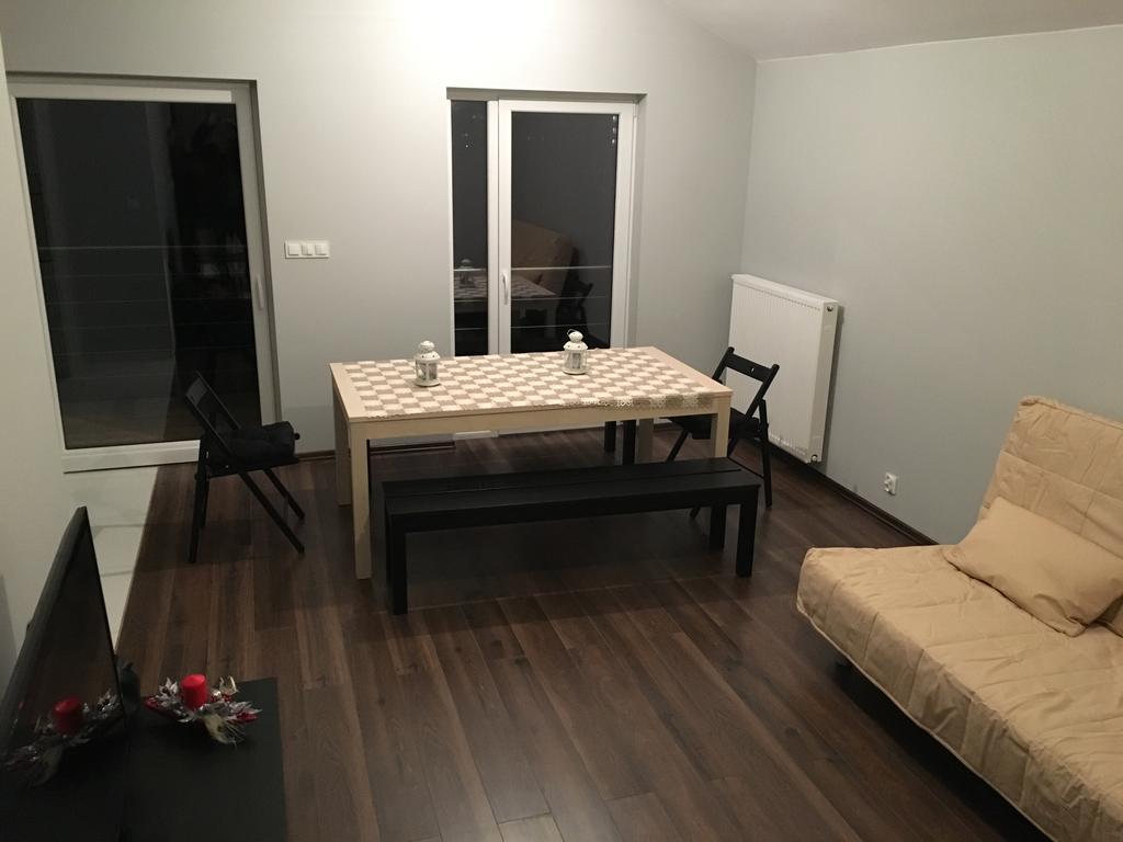 אוסטראון Apartamenty Nad Potoczkiem מראה חיצוני תמונה